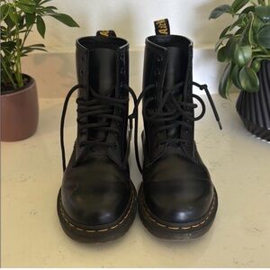 Dr. Martens Black Lace-Up Leather Boot Interior View